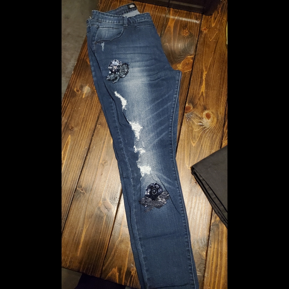 CityChic Sequin Detail jeans